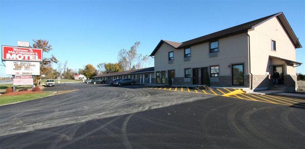 Masterson'S Motel Greater Napanee Exterior photo